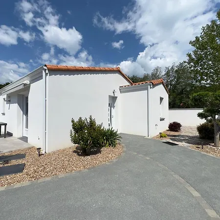 Maison Neuve A Avec Piscine Chauffee, Jardin, Et Proche - Fr-1-323-409 Hébergement de vacances Saint-Jean-de-Monts